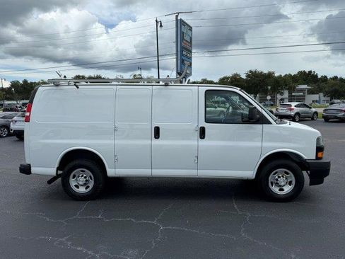 Used 2020 Chevrolet Express 2500 image 8
