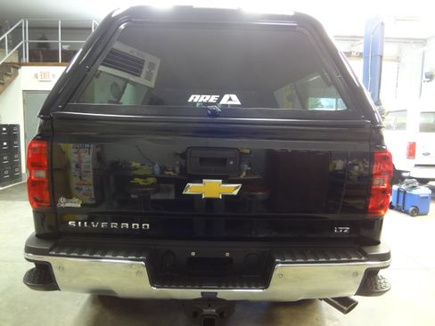 Used 2015 Chevrolet Silverado 2500 LTZ image 6