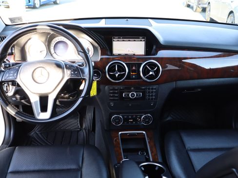 Used 2014 Mercedes-Benz GLK 250 BlueTEC 4MATIC image 19
