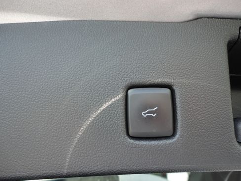 Used 2023 Ford Escape AWD Active image 19