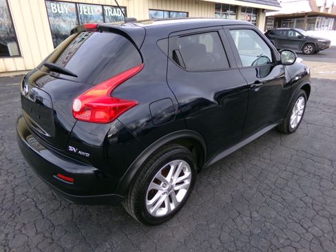 Used 2014 Nissan Juke SV image 5
