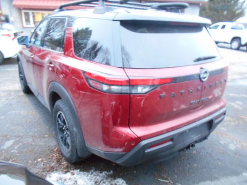 Used 2023 Nissan Pathfinder Rock Creek image 4