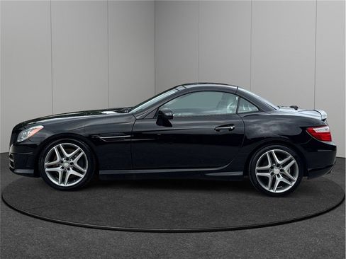 Used 2016 Mercedes-Benz SLK 350 image 5