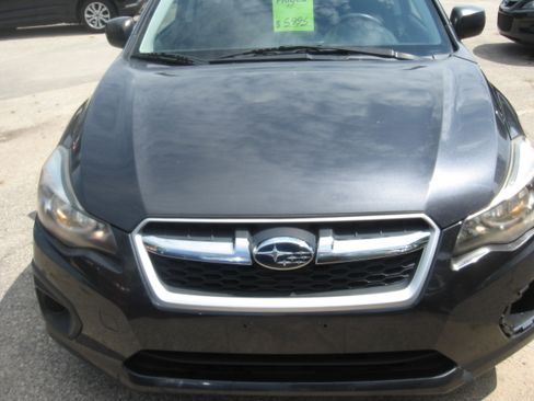 Used 2013 Subaru Impreza 2.0i Sedan AWD/4WD image 2