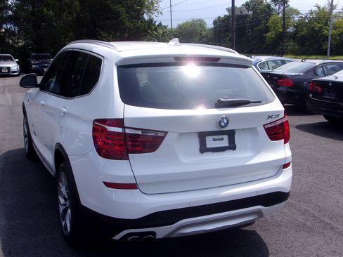Used 2017 BMW X3 xDrive28i AWD/4WD image 9