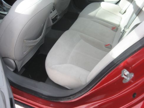 Used 2012 Buick LaCrosse Convenience image 7