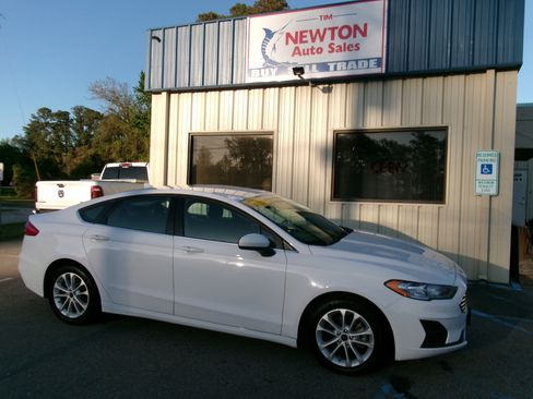 Used 2020 Ford Fusion S image 13