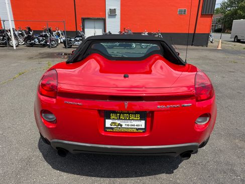 Used 2007 Pontiac Solstice GXP Convertible RWD image 27