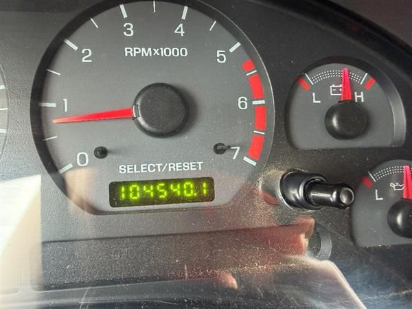 Used 2001 Ford Mustang Deluxe Convertible RWD image 12