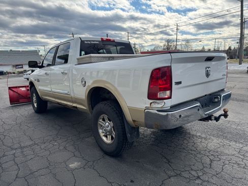 Used 2011 RAM 2500 Laramie image 4