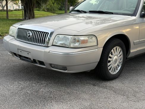 Used 2007 Mercury Grand Marquis LS RWD image 23