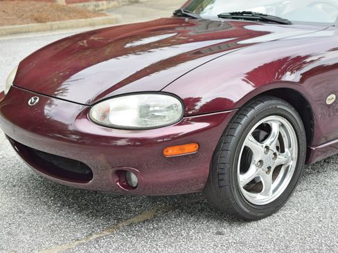 Used 2000 MAZDA MX-5 Miata Special Edition image 13