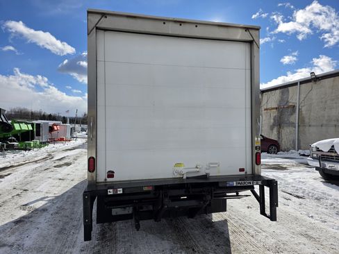 Used 2023 Ford E-350 and Econoline 350 image 6