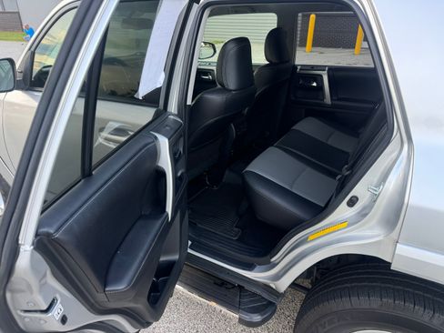 Used 2017 Toyota 4Runner 2WD image 14