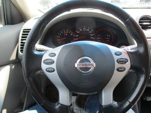 Used 2009 Nissan Altima S FWD image 29