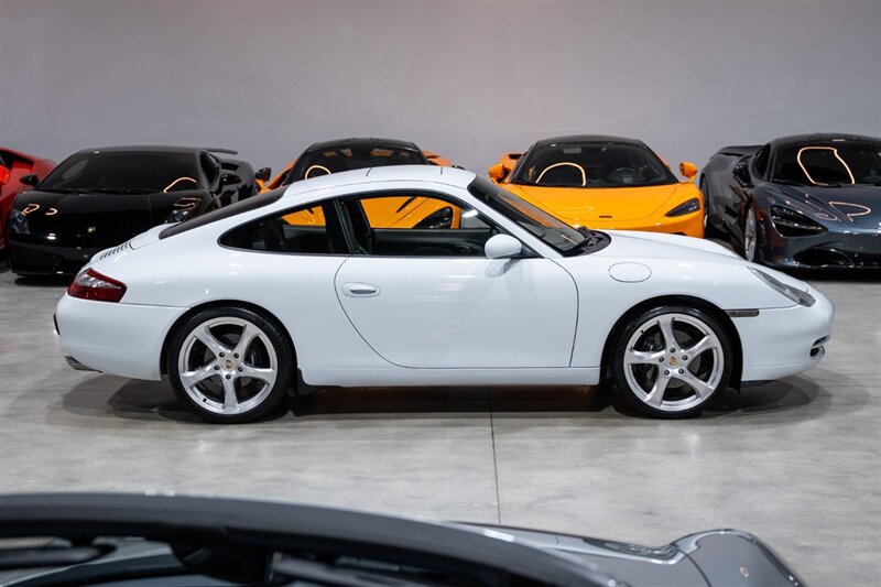 Used 1999 Porsche 911 Carrera 4 AWD/4WD image 7