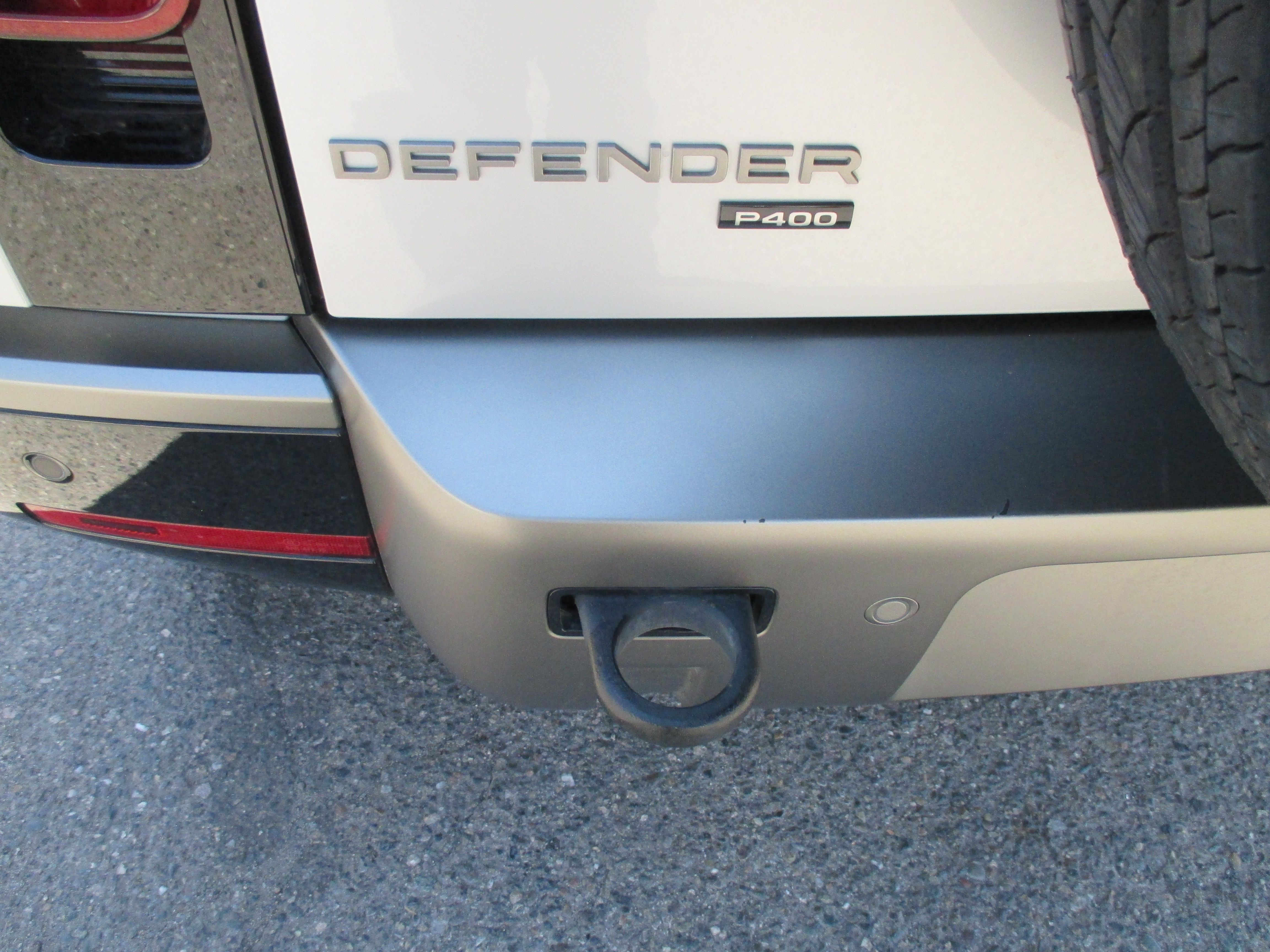 Used 2021 Land Rover Defender 110 X-Dynamic HSE AWD/4WD image 14
