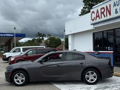 Used 2023 Dodge Charger SXT image 5