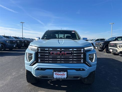 New 2026 GMC Canyon Denali image 3