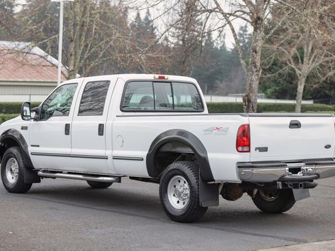 Used 1999 Ford F350 XLT image 5