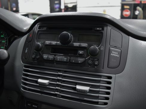 Used 2005 Honda Pilot EX image 26
