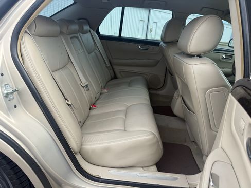 Used 2008 Cadillac DTS image 12