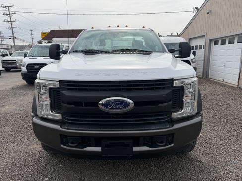 Used 2019 Ford F450 image 2