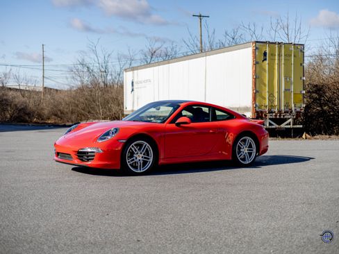 Used 2013 Porsche 911 Carrera image 5
