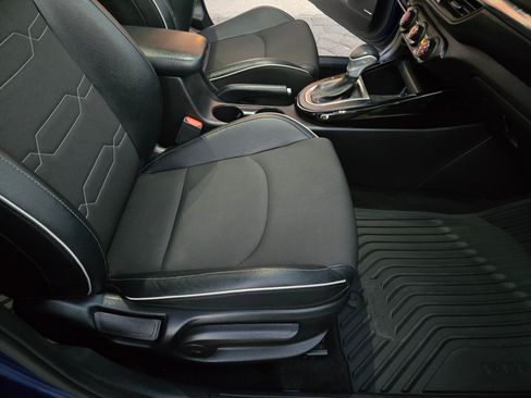 Used 2021 Kia Forte GT-Line image 17