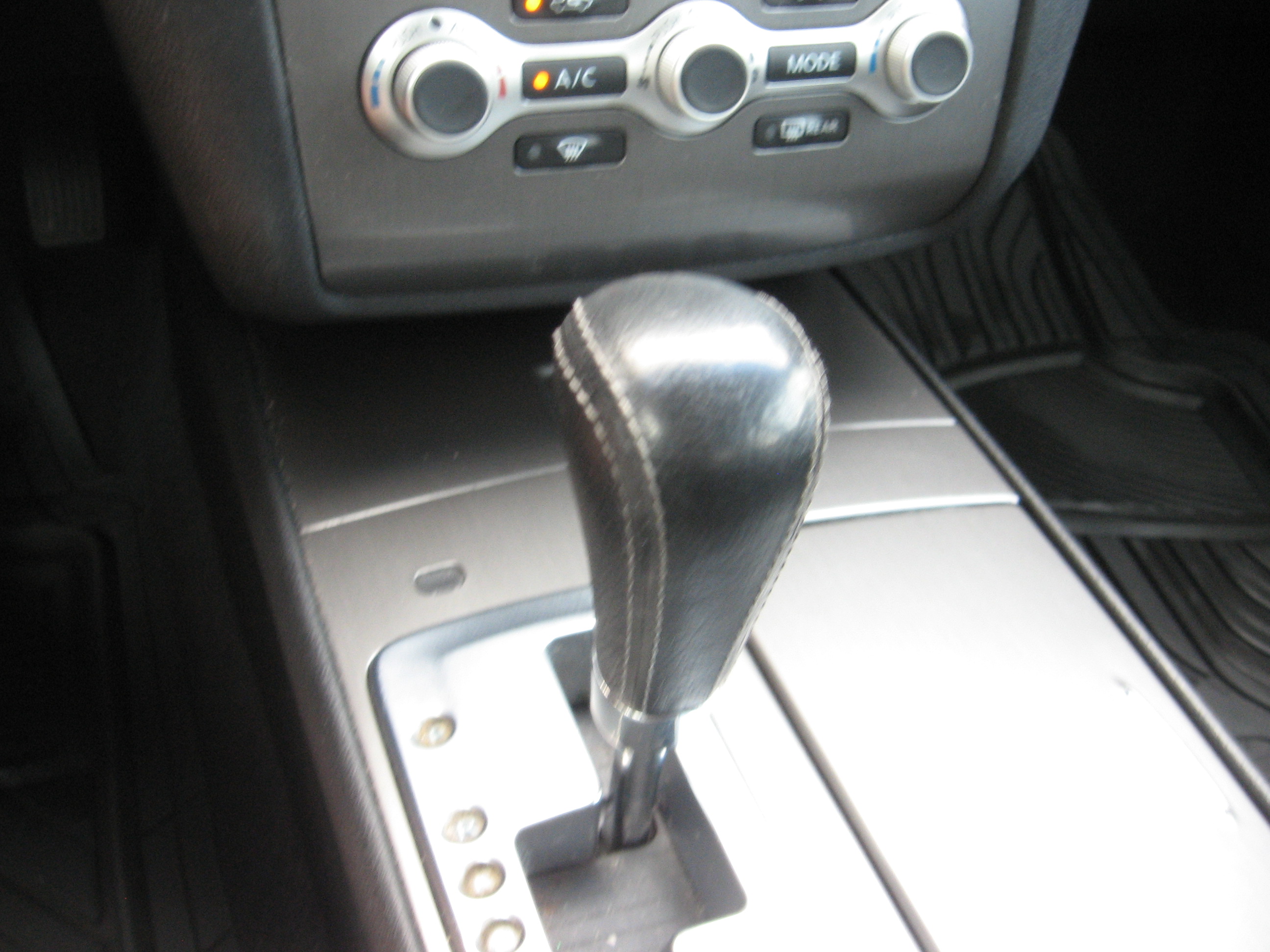 Used 2012 Nissan Maxima SV FWD image 12