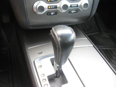 Used 2012 Nissan Maxima SV FWD image 12