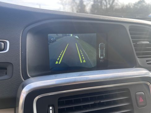 Used 2015 Volvo S60 T5 Premier image 17