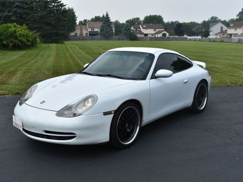 Used 1999 Porsche 911 Coupe RWD image 2