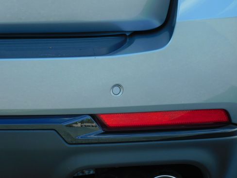 Used 2025 Chevrolet Tahoe Z71 image 35