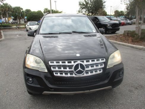 Used 2011 Mercedes-Benz ML 350 image 4