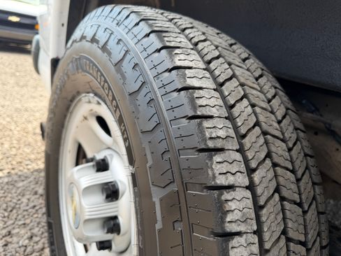 Used 2020 Chevrolet Express 2500 image 19