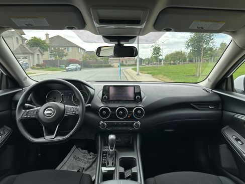 Used 2025 Nissan Sentra S FWD image 17