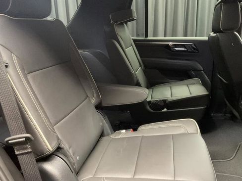 New 2025 Chevrolet Tahoe Premier image 17