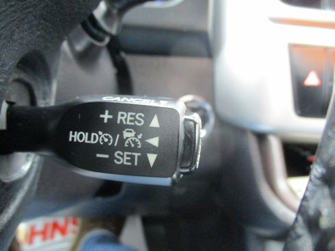 Used 2018 Toyota Highlander XLE image 60