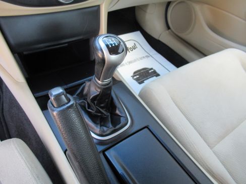Used 2010 Honda Accord EX image 14