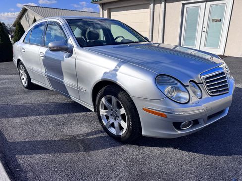 Used 2007 Mercedes-Benz E 320 image 4
