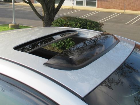 Used 2013 Hyundai Elantra GLS image 7