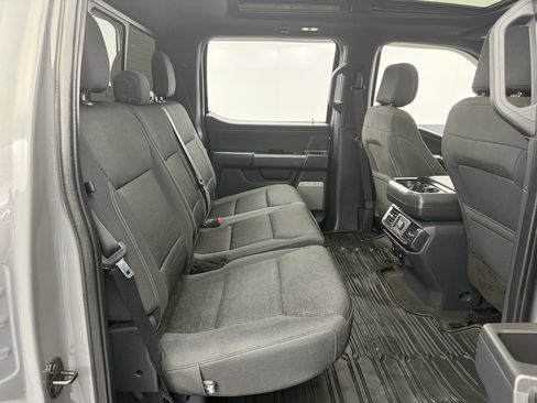 Used 2021 Ford F150 XLT image 38