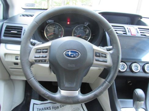 Used 2014 Subaru XV Crosstrek 2.0i Limited AWD/4WD image 18