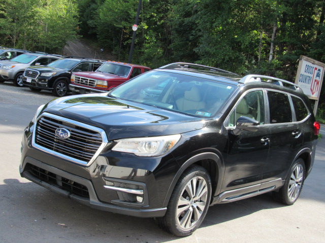 Used 2019 Subaru Ascent Limited 7-Passenger AWD/4WD image 1
