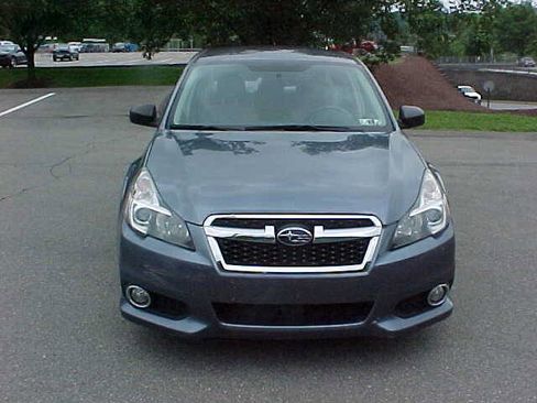Used 2014 Subaru Legacy 2.5i image 3