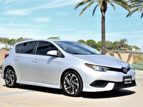 Used 2016 Scion iM image 5