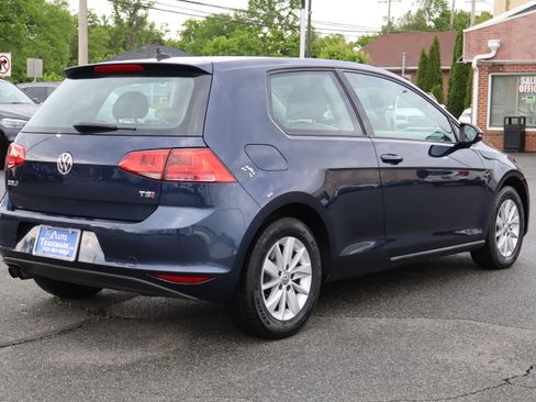 Used 2015 Volkswagen Golf 2-Door FWD image 8