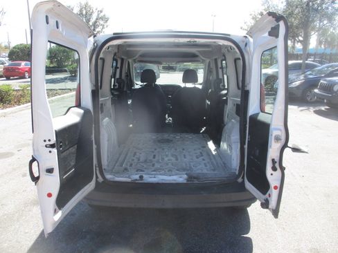 Used 2017 RAM ProMaster City Tradesman image 13