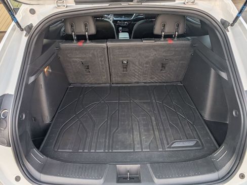 Used 2024 Chevrolet Trax RS image 15